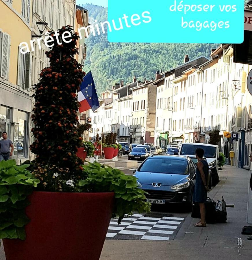 Home Nantua Studio Meubles Ain-Jura Exterior photo